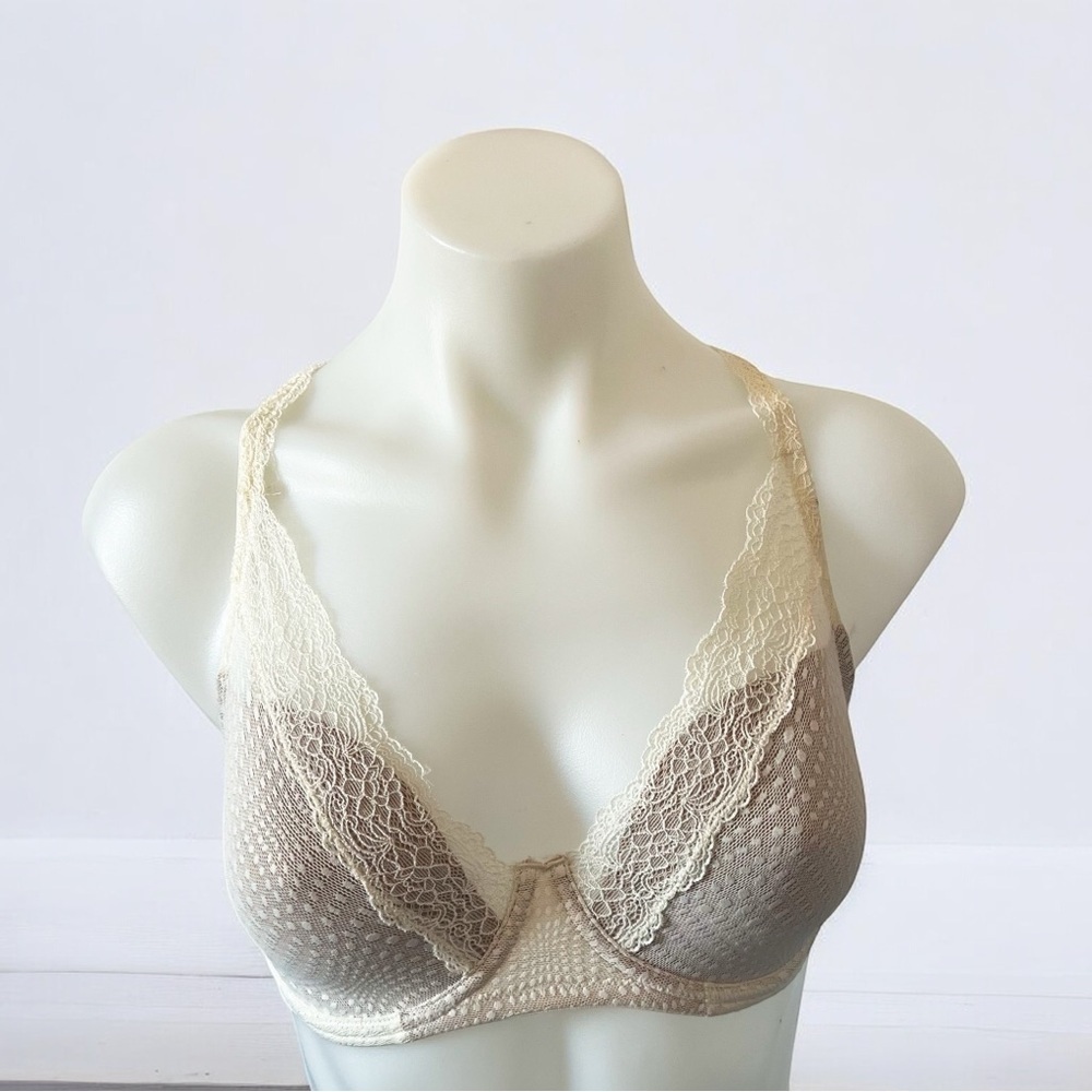 Natori Beyond Convertible Contour Underwire Sz 30F (3D)